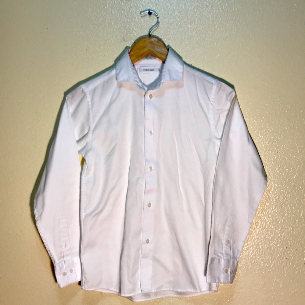 Calvin Klein Long Sleeved White Button Up Shirt